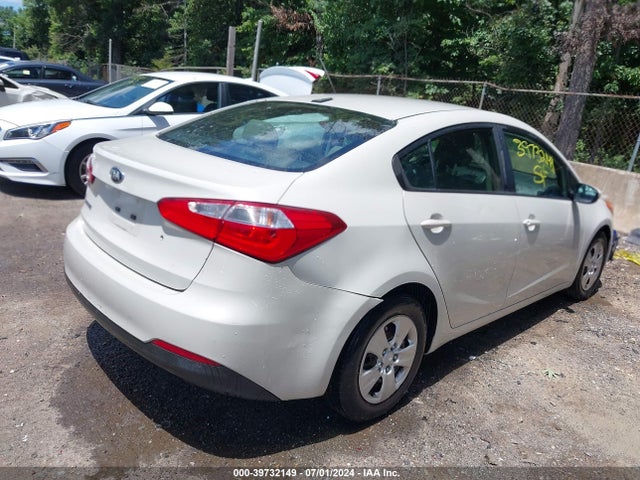 KIA FORTE LX 2015 KNAFK4A60F5366743 Image 4