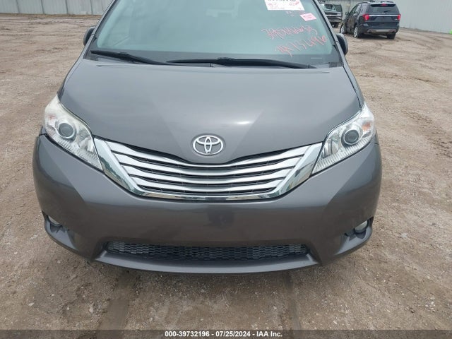 Toyota Sienna Xle 8 Passenger 2016 5TDYK3DC4GS766159 Image 12