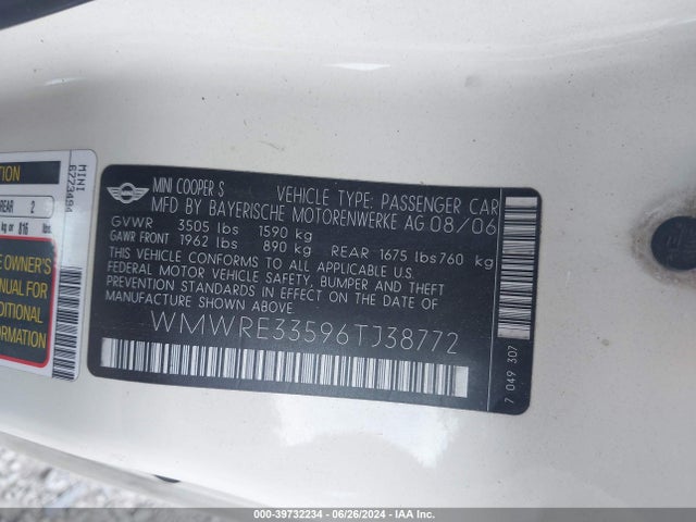 2006 MINI COOPER S WMWRE33596TJ38772 Photo 8
