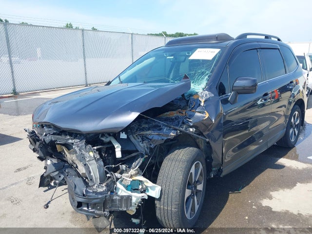 JF2SJARC0JH610199 Subaru Forester 2.5i Limited