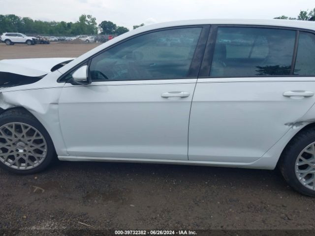3VW2A7AU2FM040647 Volkswagen Golf Tdi S 4-door