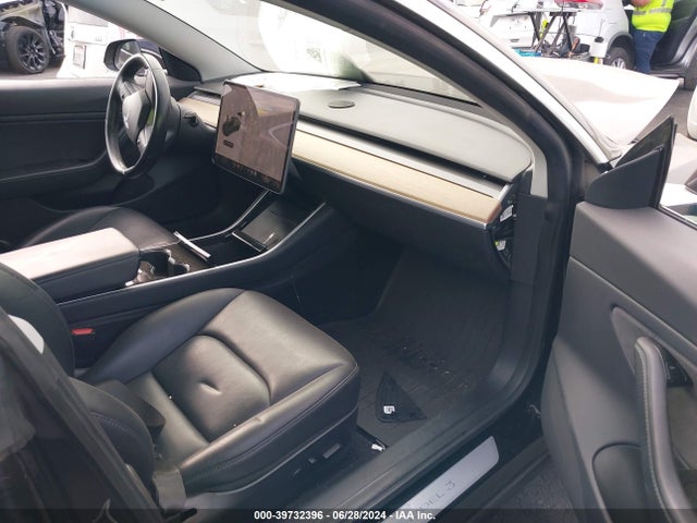 Tesla Model 3 Long Range/mid Range/standard Range/standard Range Plus 2019 5YJ3E1EA4KF361872 Image 5