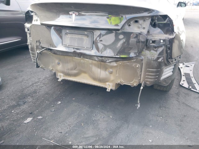 Tesla Model 3 Long Range/mid Range/standard Range/standard Range Plus 2019 5YJ3E1EA4KF361872 Image 6