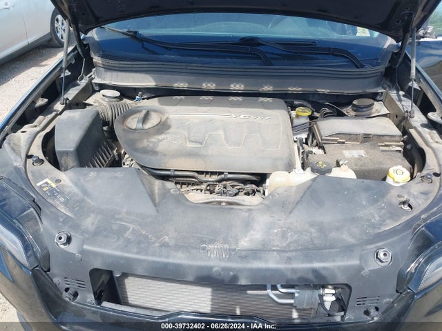 1C4PJMCX2KD190133 Jeep Cherokee Latitude 4x4