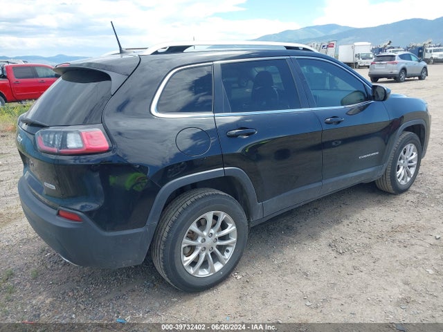 1C4PJMCX2KD190133 Jeep Cherokee Latitude 4x4