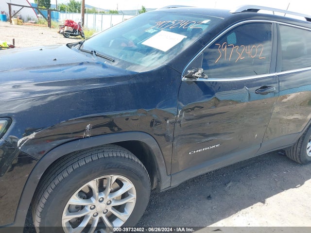 1C4PJMCX2KD190133 Jeep Cherokee Latitude 4x4