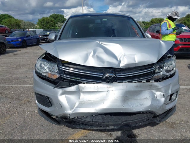 WVGAV3AX6EW566876 Volkswagen TIGUAN S