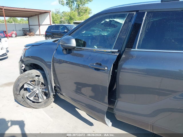 Toyota Highlander Xle 2020 5TDGZRAH8LS013867 Image 19