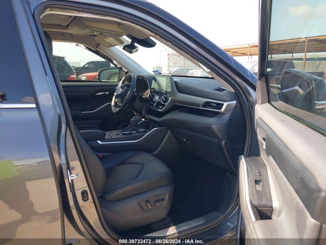 Toyota Highlander Xle 2020 5TDGZRAH8LS013867 Image 5