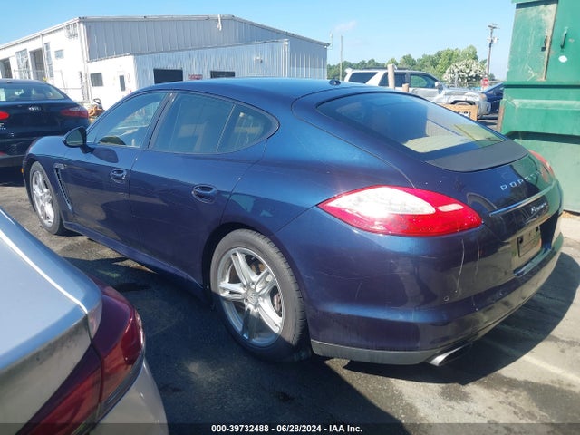 2012 PORSCHE PANAMERA WP0AA2A72CL019869 Photo 2