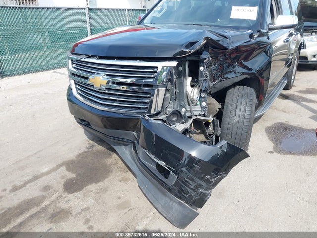 Chevrolet Suburban Premier 2018 1GNSCJKC9JR164087 Image 17
