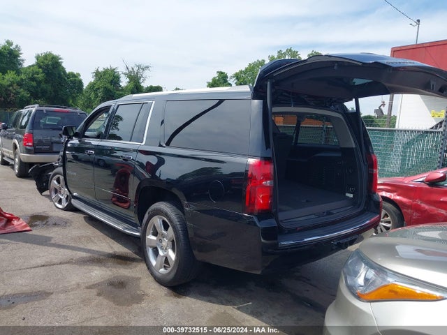 Chevrolet Suburban Premier 2018 1GNSCJKC9JR164087 Image 3