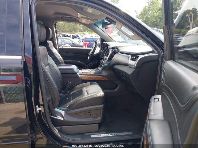 Chevrolet Suburban Premier 2018 1GNSCJKC9JR164087 Image 5