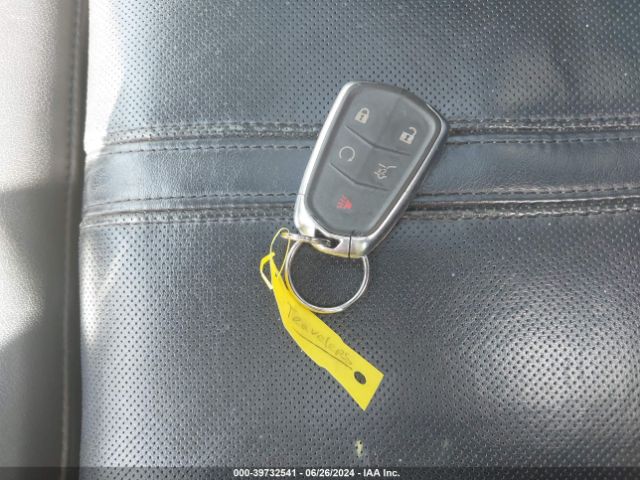 3GYFNEE33FS576043 Cadillac Srx Luxury Collection