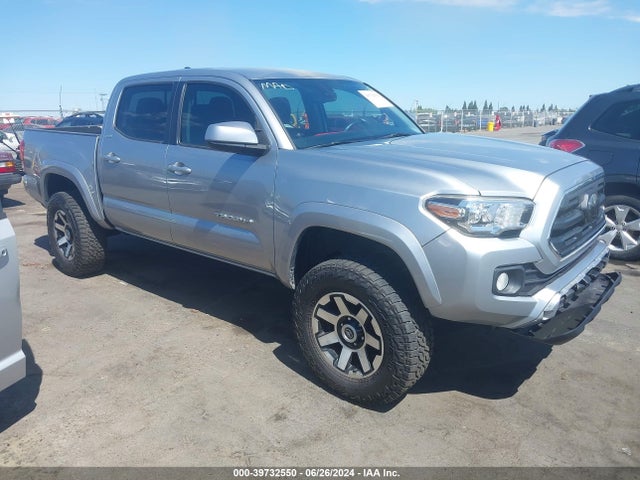 Toyota Tacoma Sr5 V6 2018 5TFAZ5CN2JX057534 главное изображение