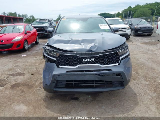 5XYRGDLC2NG123395 KIA SORENTO LX