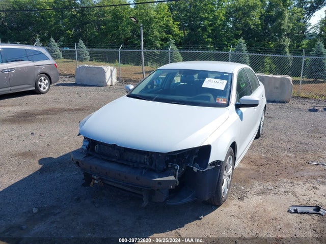 3VW2B7AJ1HM371693 Volkswagen Jetta 1.4t S