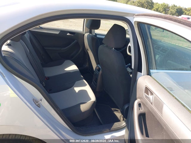 3VW2B7AJ1HM371693 Volkswagen Jetta 1.4t S