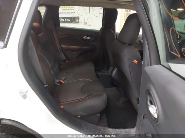 1C4PJMCB3GW267866 Jeep Cherokee 75th Anniversary