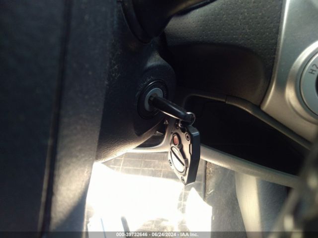 3TMLU4EN9FM174085 Toyota Tacoma Base V6