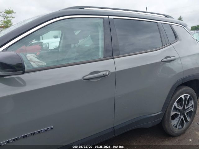 3C4NJDCB1NT158445 Jeep Compass Limited 4x4