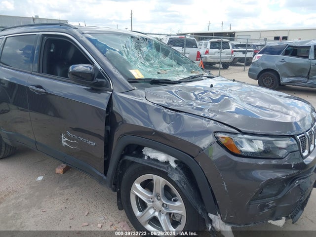 3C4NJDBN0PT519274 Jeep Compass Latitude 4x4