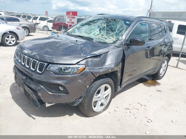 Jeep Compass Latitude 4x4 2023 3C4NJDBN0PT519274 Image 2