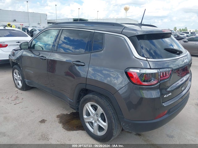 Jeep Compass Latitude 4x4 2023 3C4NJDBN0PT519274 Image 3