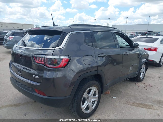 Jeep Compass Latitude 4x4 2023 3C4NJDBN0PT519274 Image 4