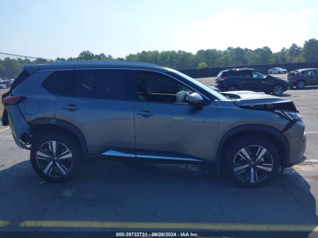 JN8AT3CA2MW028536 Nissan Rogue Sl Fwd