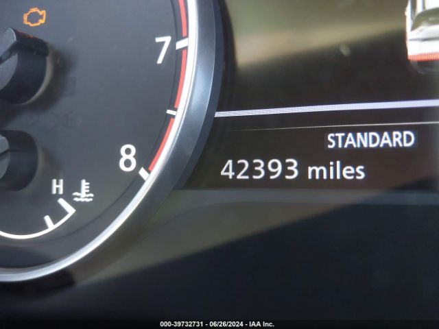 JN8AT3CA2MW028536 Nissan Rogue Sl Fwd