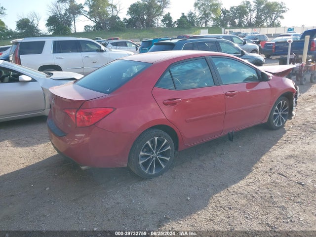 Toyota COROLLA SE 2018 5YFBURHE2JP852567 Image 4