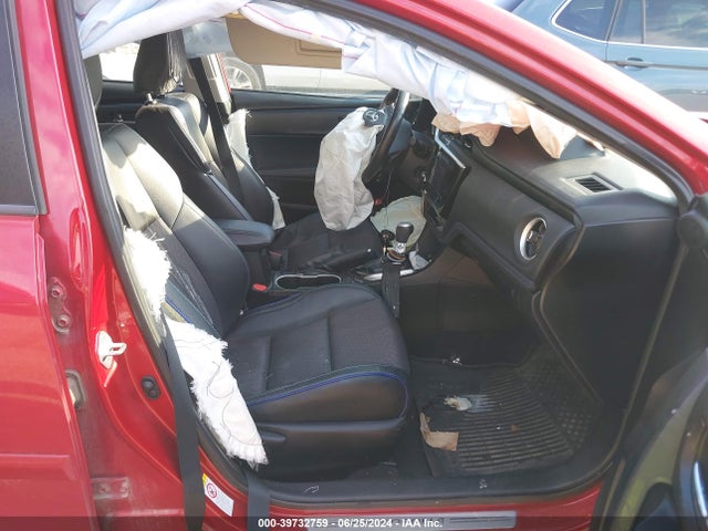 Toyota COROLLA SE 2018 5YFBURHE2JP852567 Image 5