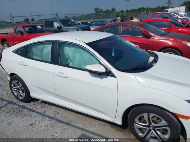 19XFC2F51HE057567 Honda Civic Lx