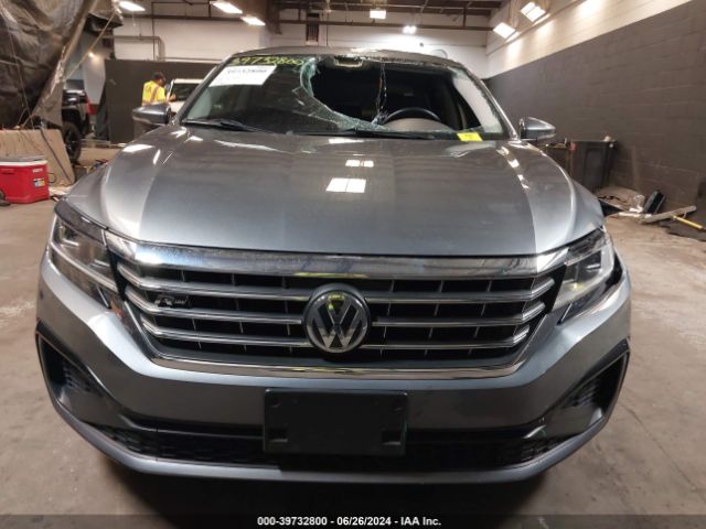 1VWMA7A37LC015840 Volkswagen Passat 2.0t R-line