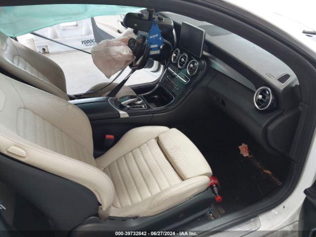 WDDWJ4KBXHF454882 Mercedes-Benz C 300 4matic