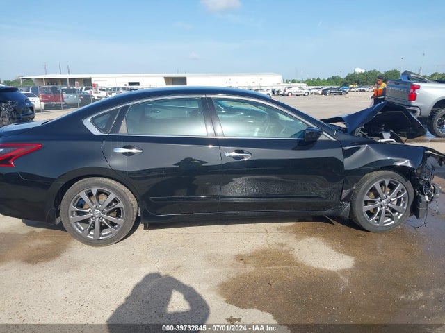 Nissan Altima 2.5 Sr 2018 1N4AL3AP6JC153089 Image 14