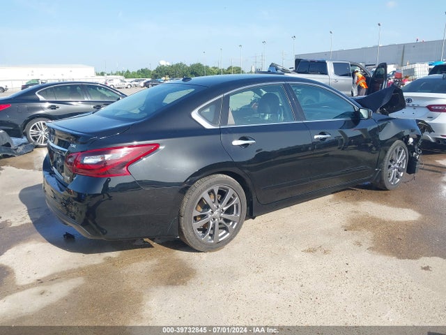 Nissan Altima 2.5 Sr 2018 1N4AL3AP6JC153089 Image 4