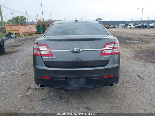 1FAHP2E87JG113757 Ford TAURUS SEL