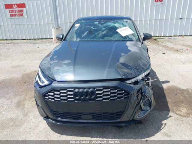 WAUAUDGY2PA105636 Audi A3 Premium 40 Tfsi Front-wheel Drive S Tronic