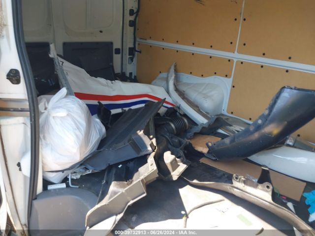 1N6BF0KY2JN807177 Nissan Nv Cargo Nv2500 Hd Sv V6
