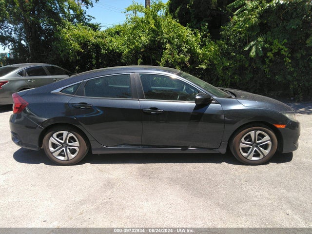 Honda Civic Lx 2018 2HGFC2F58JH508831 Image 13