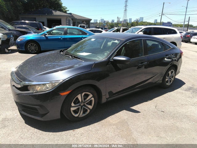 Honda Civic Lx 2018 2HGFC2F58JH508831 Image 2