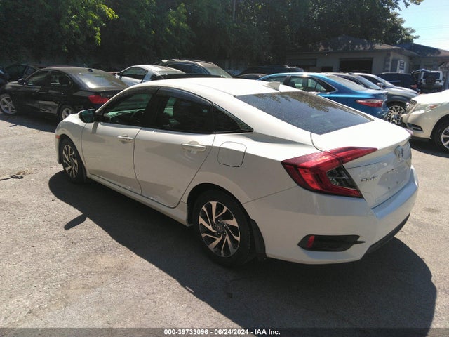 Honda CIVIC EX 2017 2HGFC2F75HH547338 Image 3