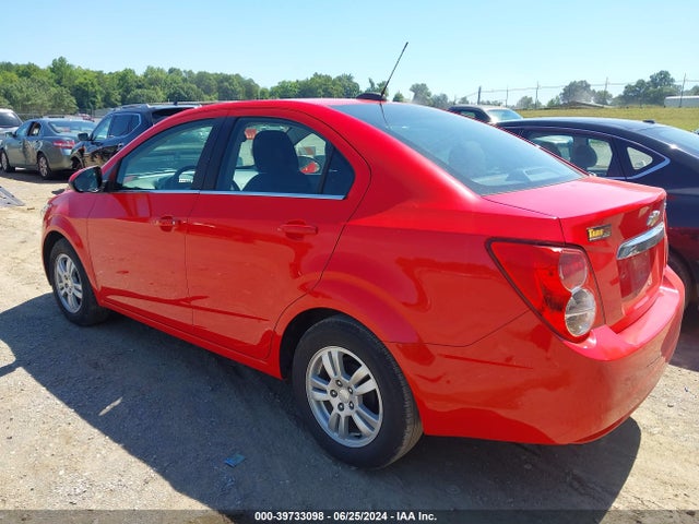 Chevrolet Sonic Lt Auto 2015 1G1JC5SHXF4187463 Image 3