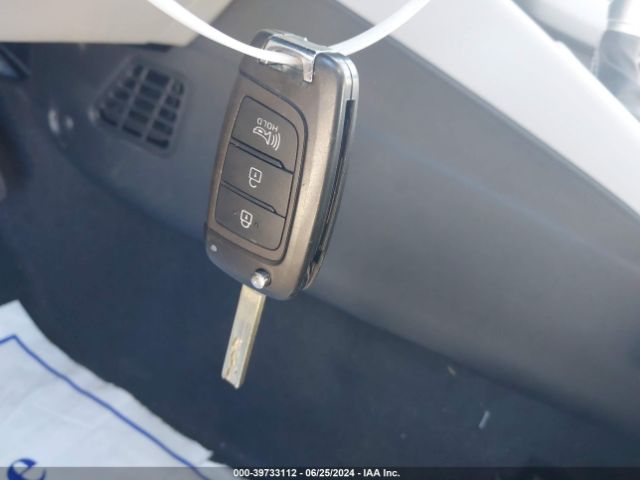 KMHRC8A38PU220300 Hyundai Venue Sel