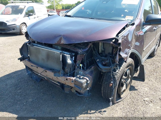 Toyota RAV4 LE 2018 2T3BFREV1JW724454 Image 6