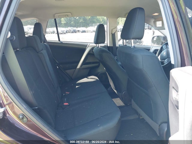 Toyota RAV4 LE 2018 2T3BFREV1JW724454 Image 8