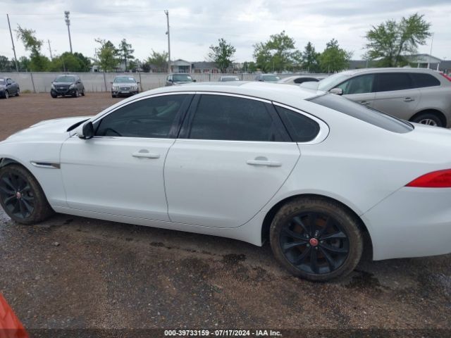 SAJBD4FX6JCY69003 Jaguar Xf 25t Premium