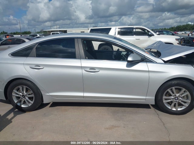 Hyundai SONATA SE 2016 5NPE24AF7GH351821 Image 13